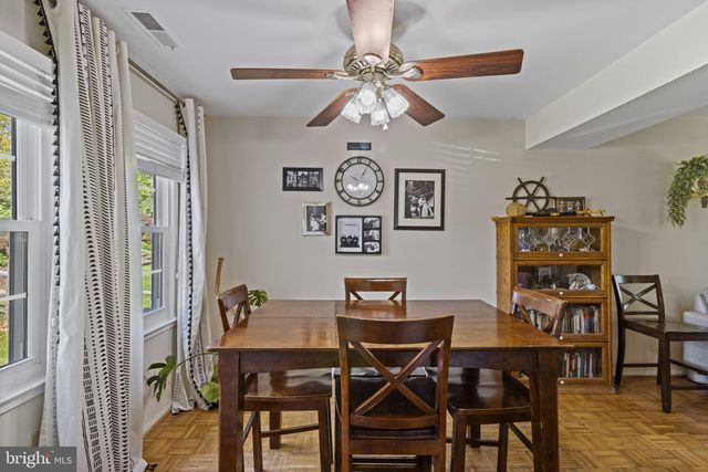 1435 CROFTON PKWY, Crofton, MD 21114