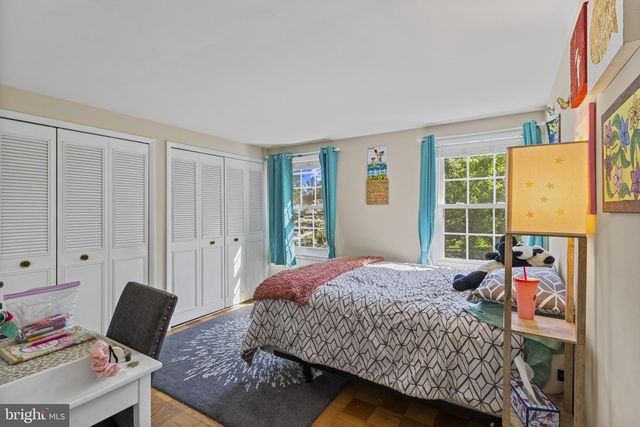1435 CROFTON PKWY, Crofton, MD 21114