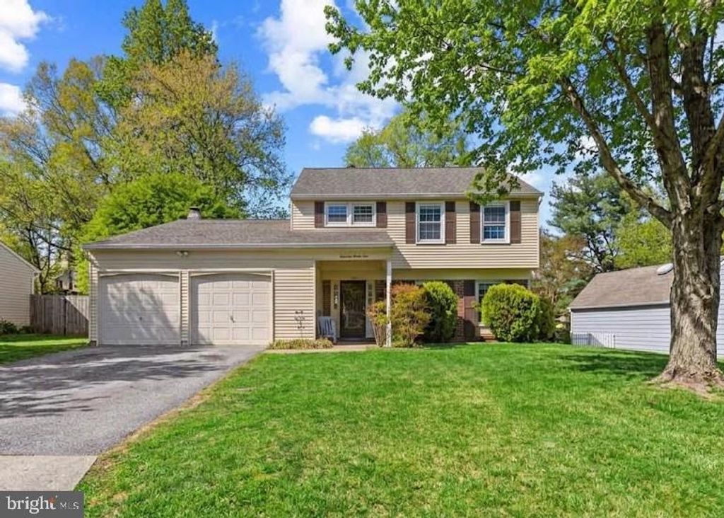 1435 CROFTON PKWY, Crofton, MD 21114