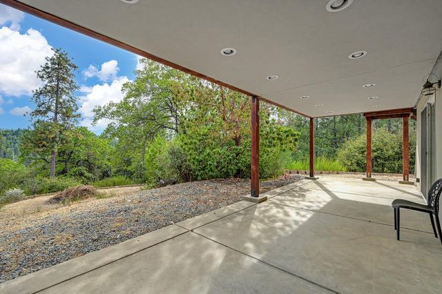 1380 Loka Ln, Greenwood, CA 95635