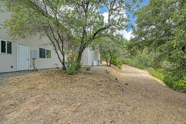 1380 Loka Ln, Greenwood, CA 95635