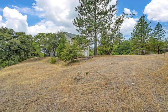 1380 Loka Ln, Greenwood, CA 95635