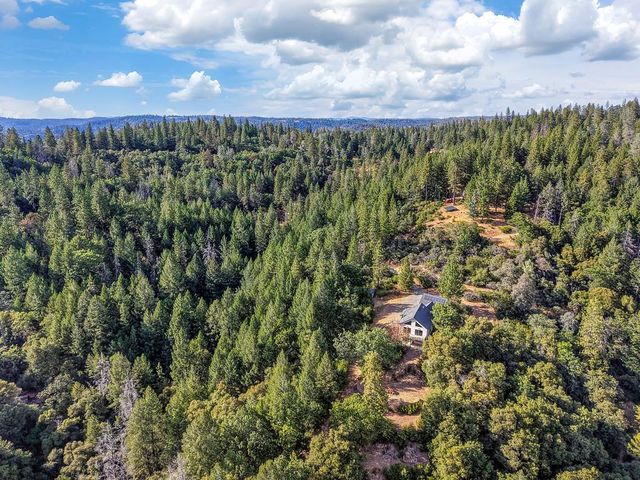 1380 Loka Ln, Greenwood, CA 95635