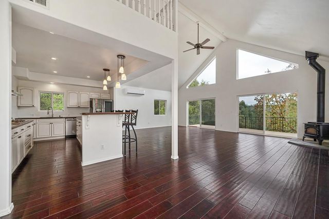 1380 Loka Ln, Greenwood, CA 95635