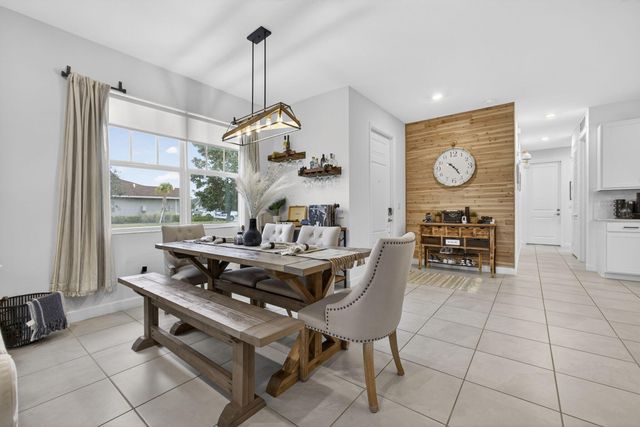 1333 Haywagon Trail, Loxahatchee, FL 33470