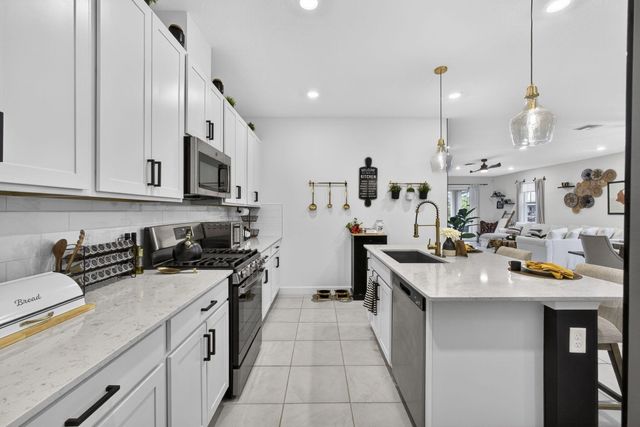 1333 Haywagon Trail, Loxahatchee, FL 33470