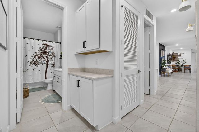 1333 Haywagon Trail, Loxahatchee, FL 33470