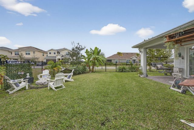 1333 Haywagon Trail, Loxahatchee, FL 33470