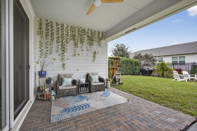 1333 Haywagon Trail, Loxahatchee, FL 33470