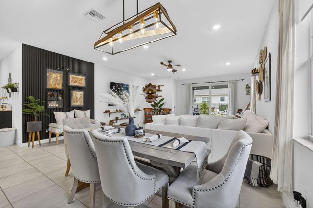 1333 Haywagon Trail, Loxahatchee, FL 33470