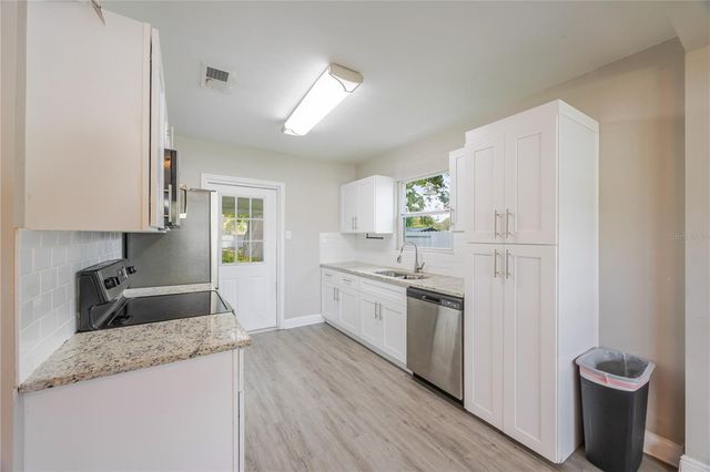 736 HULL STREET, Lakeland, FL 33805