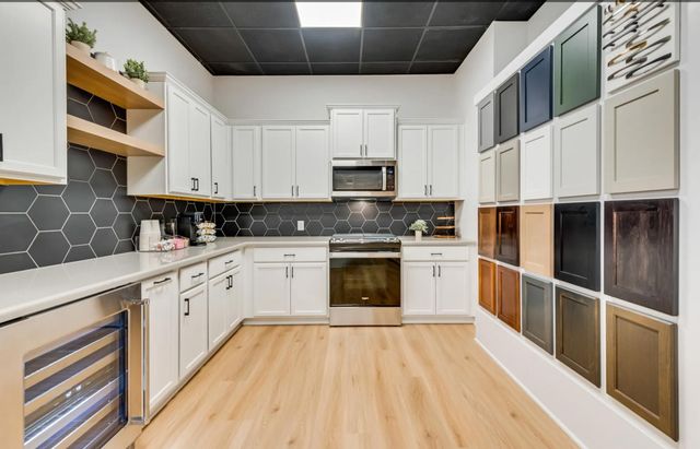 809 Alderwood, Red Oak, TX 75154