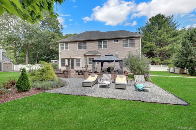 116 Washington Avenue, Port Jefferson Station, NY 11776