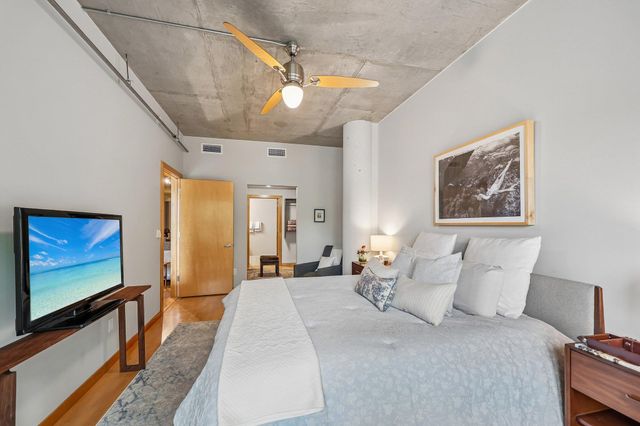 212 N 1st Street 306, Minneapolis, MN 55401