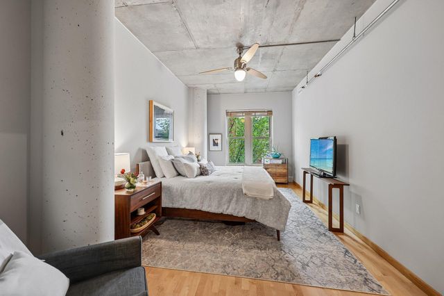 212 N 1st Street 306, Minneapolis, MN 55401