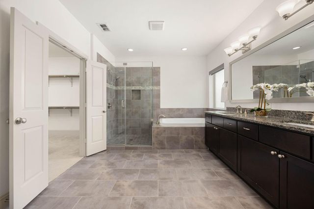 6703 Saxton Manor Street, Houston, TX 77055