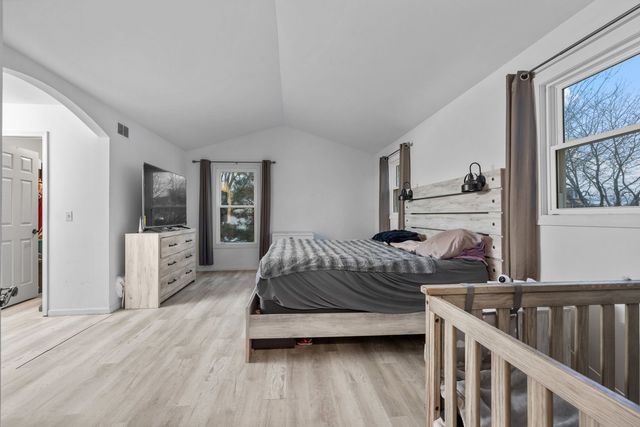 681 Majestic Drive, Algonquin, IL 60102