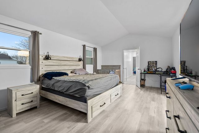 681 Majestic Drive, Algonquin, IL 60102