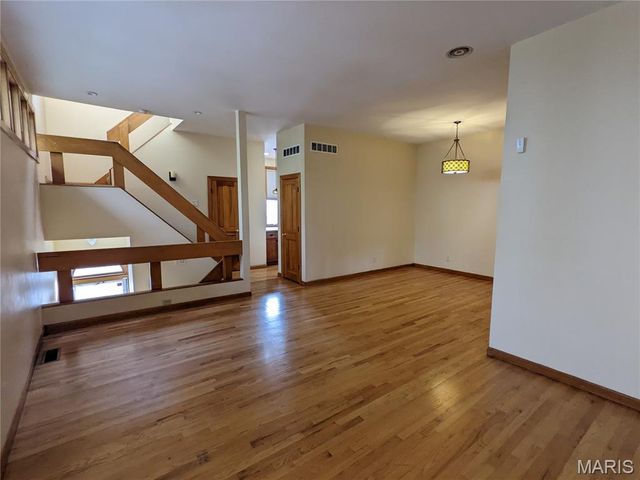 32 Columbus Square Drive, St Louis, MO 63101