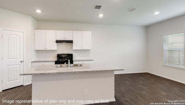 707 Bellamy Dr, San Antonio, TX 78214