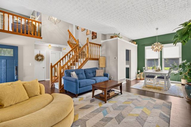 1647 Preston Woods Court, Columbus, OH 43235
