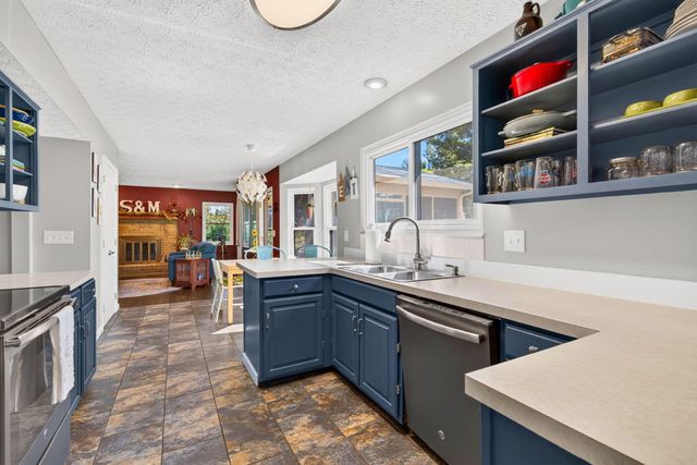 1647 Preston Woods Court, Columbus, OH 43235