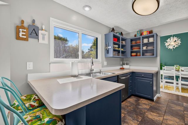1647 Preston Woods Court, Columbus, OH 43235