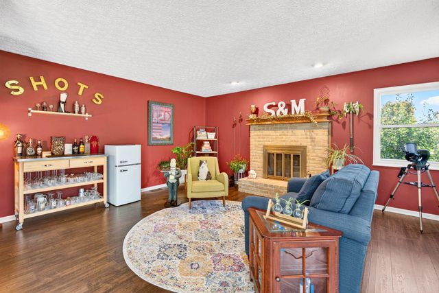 1647 Preston Woods Court, Columbus, OH 43235