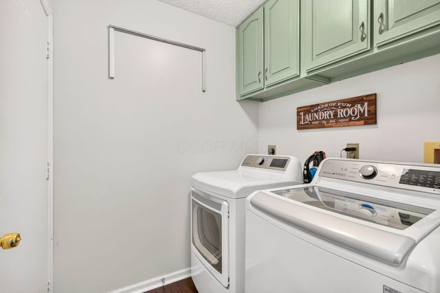 1647 Preston Woods Court, Columbus, OH 43235