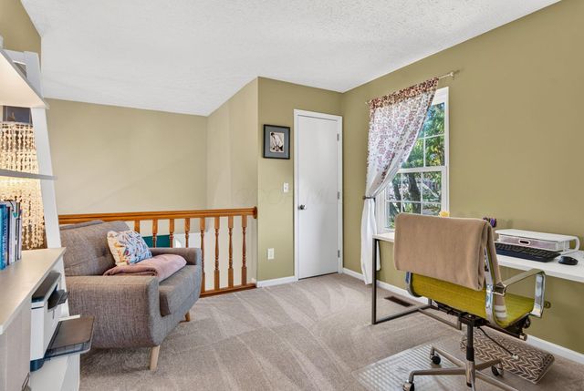 1647 Preston Woods Court, Columbus, OH 43235