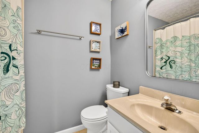 1647 Preston Woods Court, Columbus, OH 43235