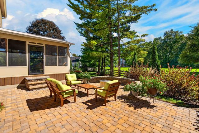 1647 Preston Woods Court, Columbus, OH 43235