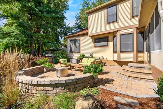 1647 Preston Woods Court, Columbus, OH 43235