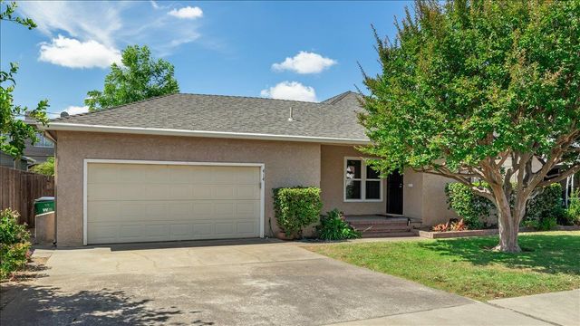 414 Concord St, Lodi, CA 95240