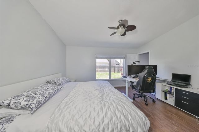 1204 SAWDUST COURT, Valrico, FL 33596