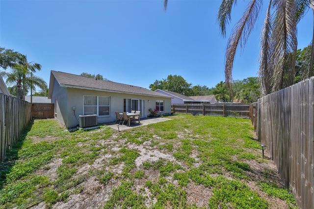 1204 SAWDUST COURT, Valrico, FL 33596