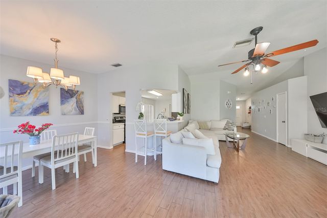 1204 SAWDUST COURT, Valrico, FL 33596