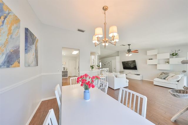 1204 SAWDUST COURT, Valrico, FL 33596