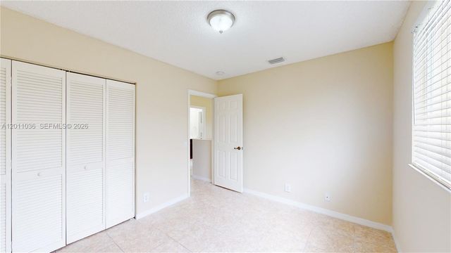 897 Briar Ridge Rd 897, Weston, FL 33327