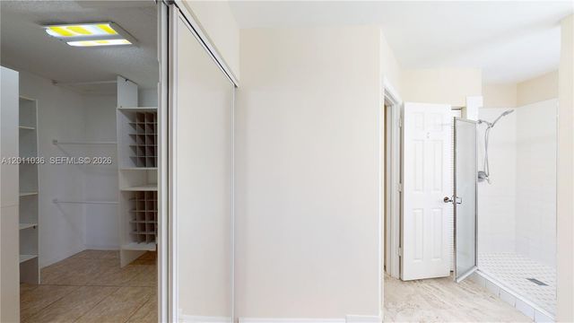 897 Briar Ridge Rd 897, Weston, FL 33327