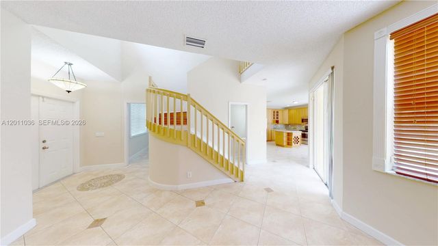 897 Briar Ridge Rd 897, Weston, FL 33327
