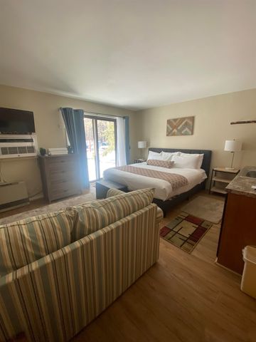 2 River Run Drive C, Bartlett, NH 03812