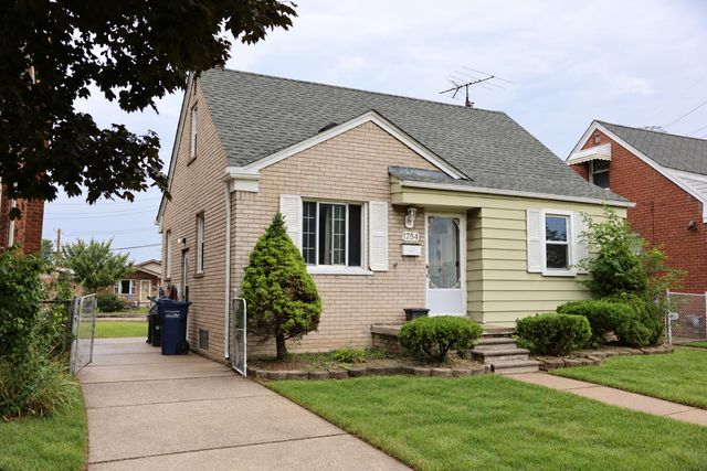 1754 Markese Avenue, Lincoln Park City, MI 48146