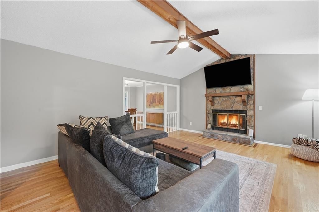 6166 Picketts Ridge NW, Acworth, GA 30101
