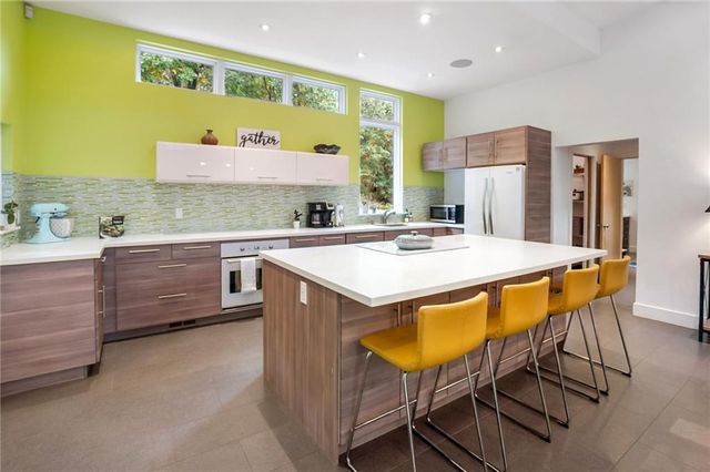 23598 Dehoff Drive, Tonganoxie, KS 66086