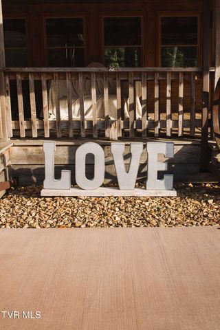 21405 Parks Mill Road, Abingdon, VA 24211