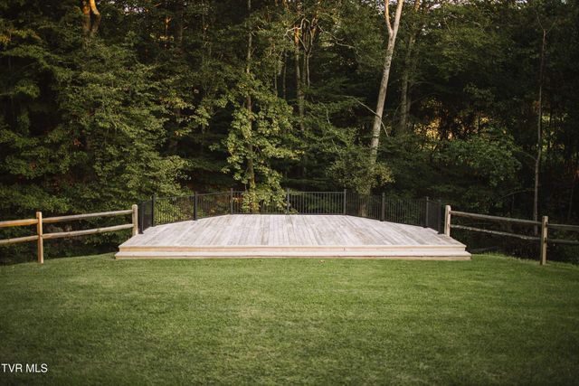 21405 Parks Mill Road, Abingdon, VA 24211