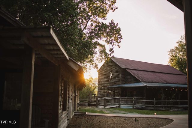 21405 Parks Mill Road, Abingdon, VA 24211