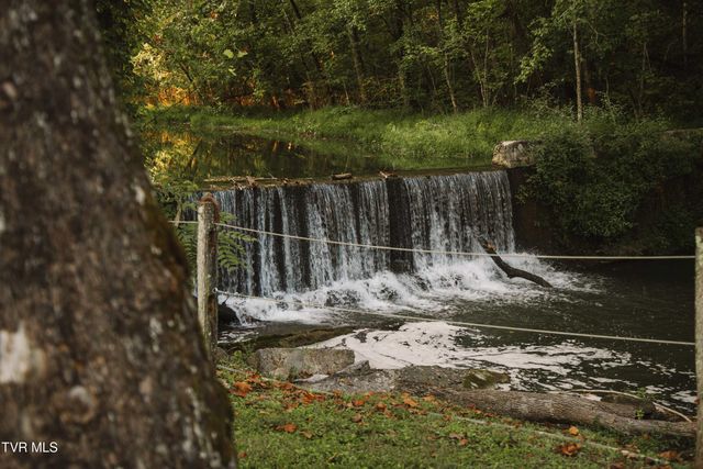 21405 Parks Mill Road, Abingdon, VA 24211