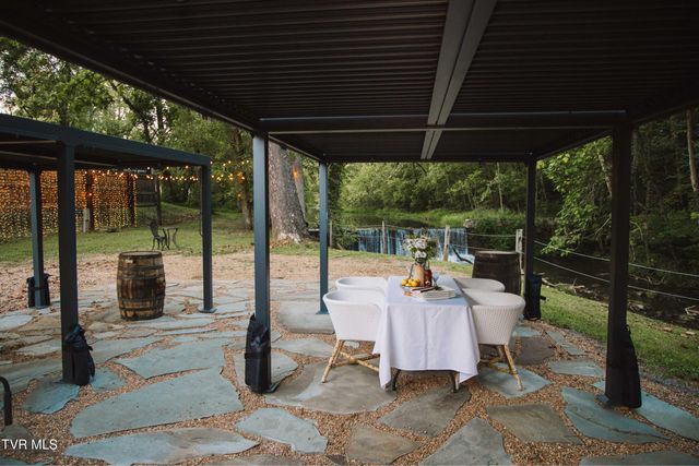 21405 Parks Mill Road, Abingdon, VA 24211